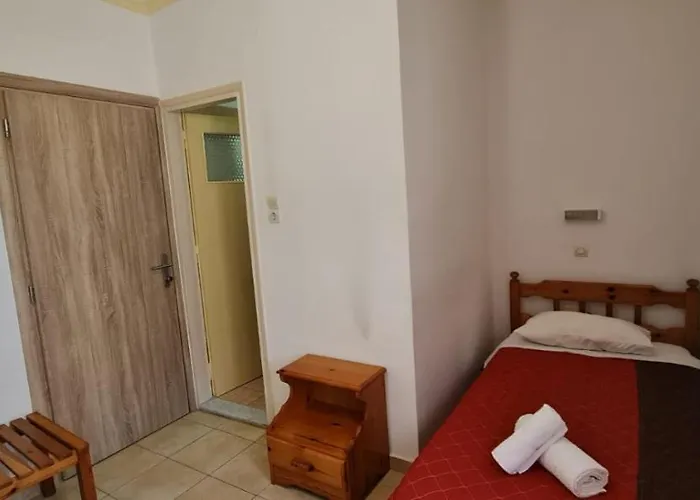 Atlas Gasthuis Karterados (Santorini)