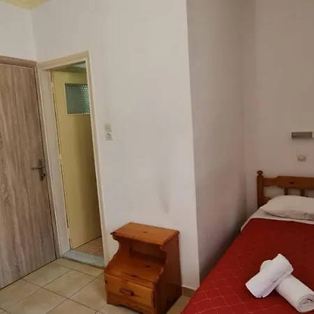 Atlas Pensionat Karterados (Santorini)